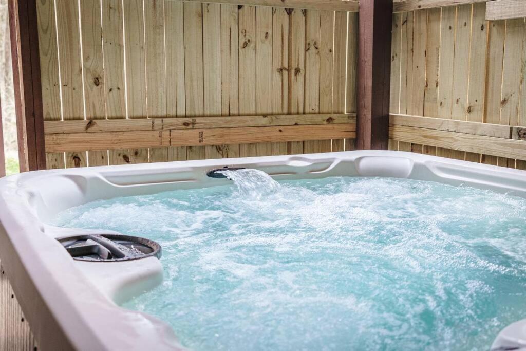 Mountain Views, Hot Tub, Firepit, Dog Friendly, Ev Connector Villa Stanley Eksteriør bilde